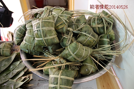 端午節，粽子送真情！能者橡膠不一樣