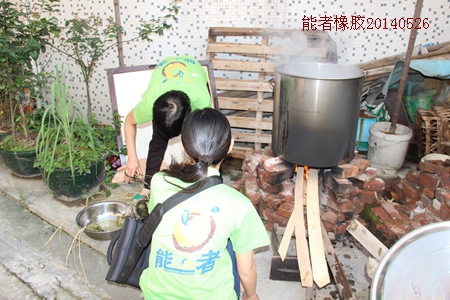 端午節，粽子送真情！能者橡膠不一樣