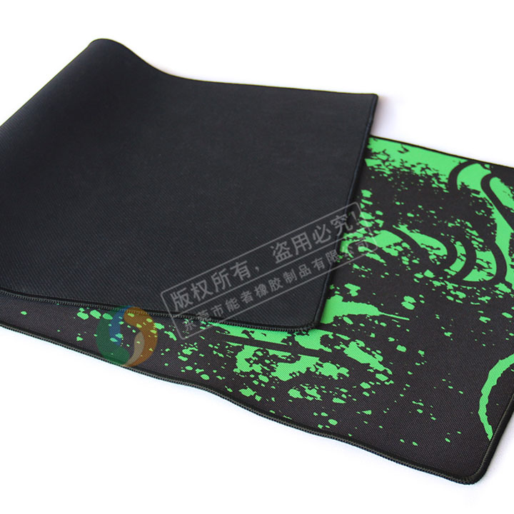 雷蛇游戲鼠標墊