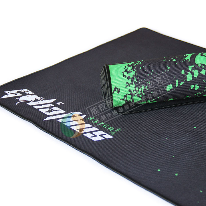 雷蛇游戲鼠標墊