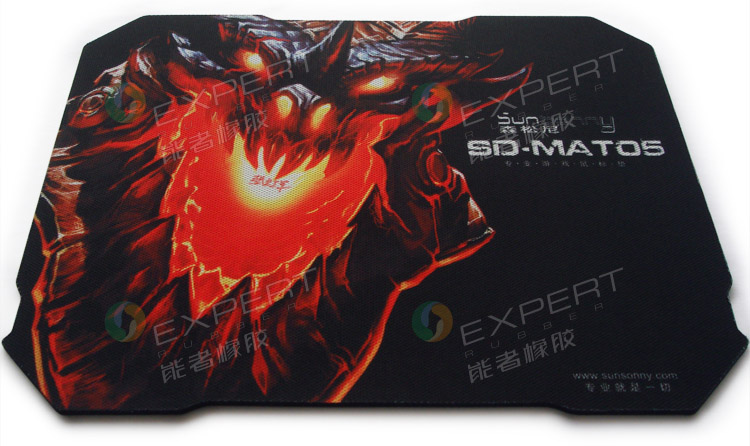 血手幽靈鼠標墊是哪個廠家的